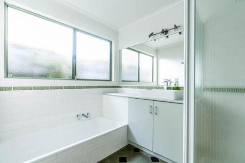 RIPPLE DREAM INVERLOCH - Accommodation QLD 4