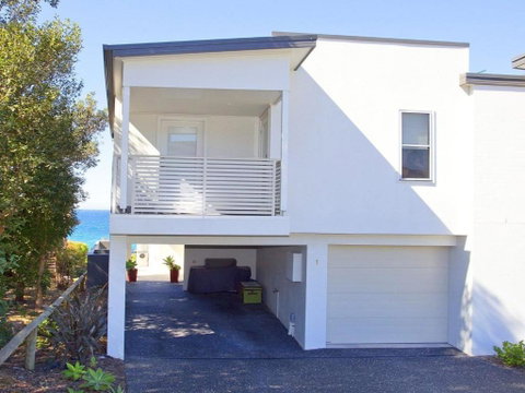 Aqua Views Over Jones Beach - Accommodation QLD 6