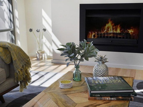 Arum 4 Heritage Park Contemporary & Timeless - Accommodation QLD 3