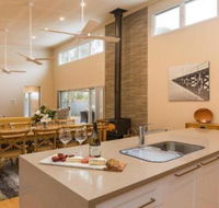 Callala Breeze access to indoor community pool - Accommodation QLD