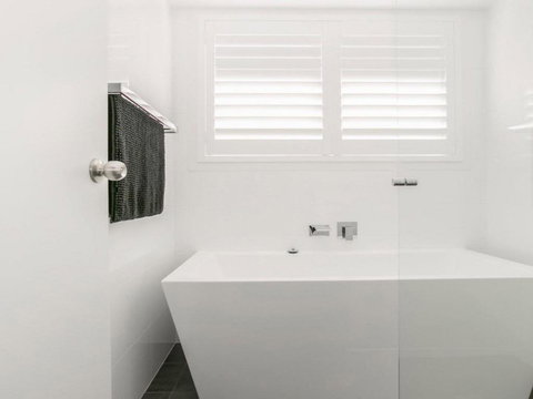 Ohana Oasis Front Row To Reserve Beach & Ocean - Accommodation QLD 2