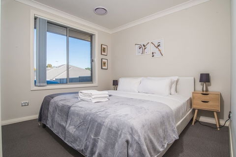 Peaceful 2kingbed Rootyhill Townhouse Near Station - Accommodation QLD 3