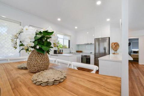 ROSIES BACH - Accommodation QLD 4