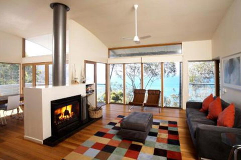 Wye View Architecturally Designed Stunning Views - Accommodation QLD 0