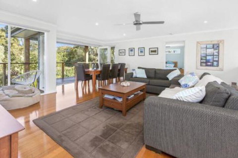 COASTAL BREEZE BALNARRING - Accommodation QLD 4