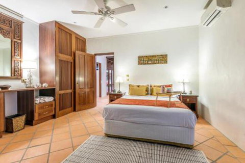 Luxurious Sala Private Beachfront Escape - Accommodation QLD 3