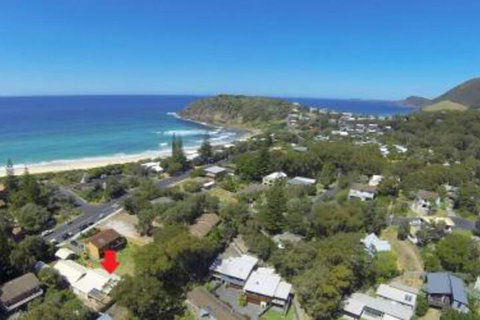 BEACHSIDE VILLA 2 - Accommodation QLD 6