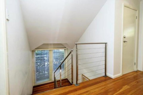 THE BEACH HOUSE - Accommodation QLD 5