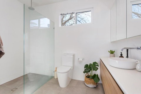 Birdrock Beach Bed & Breakfast - Accommodation QLD 2