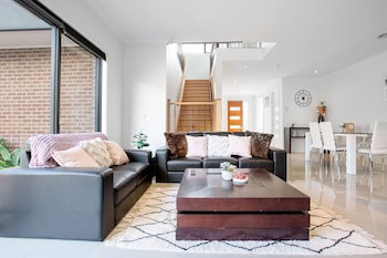 Stunning 3beds Near Knox Shopping Centro@wantirna - Accommodation QLD 0