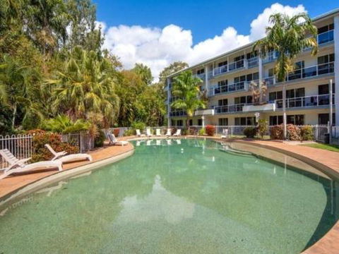 RED COWRIE 321atPALM COVE - Accommodation QLD 0