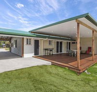 Beach Shack on Towners - Accommodation QLD