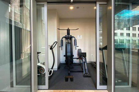 CITY HIGH Hosted By: LAbode Accommodation - Accommodation QLD 7