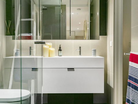 SEA TEMPLE MORNINGTON - Accommodation QLD 4