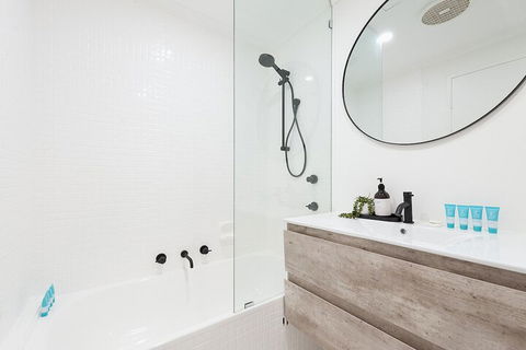 Ultimate Bondi Living - Accommodation QLD 4