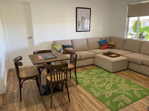 The Mains Guest House - Accommodation QLD 6