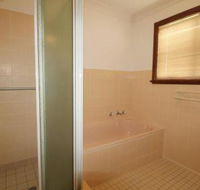 Amzaz 15 Korogora Street - Accommodation QLD