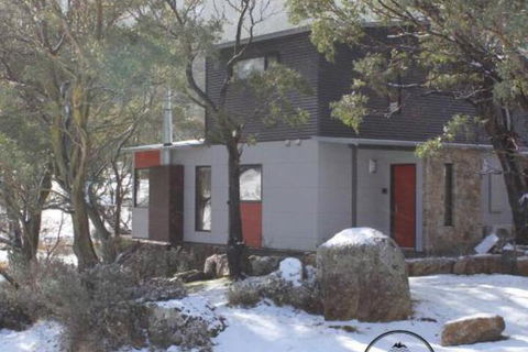 Faraya Chalet - Accommodation QLD 0