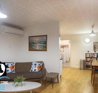 Retro Groovy Pad Pt Elliot - Accommodation QLD