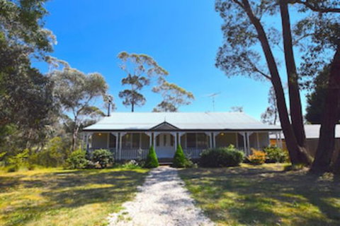Rocky Mountain Cottage - Accommodation QLD 0