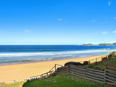 Horizons 1 / 99 Ocean View Drive - Accommodation QLD 4