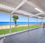 Ocean Oasis 13 Curtis Parade - Accommodation QLD