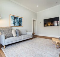 Whitehaven on Moseley Wifi Nespresso - Accommodation QLD