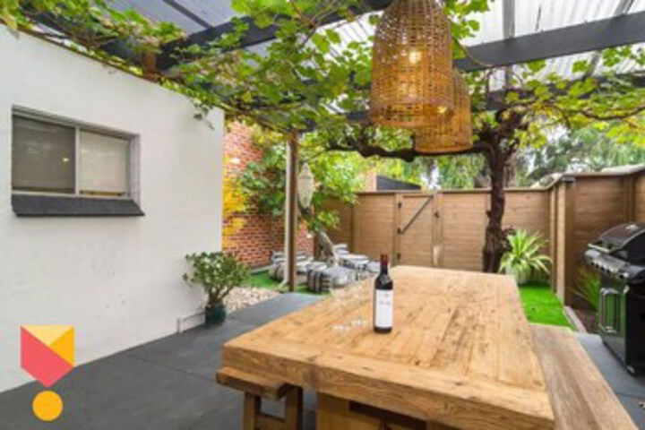 Glandore SA Accommodation QLD