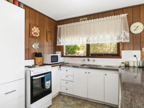 Raymond Cottage - Accommodation QLD 4