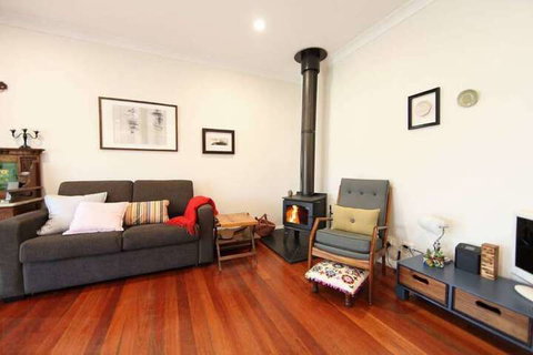 Gumnut Cottage - Accommodation QLD 2
