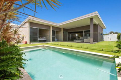 BEACHSIDE HAVEN - Accommodation QLD 0