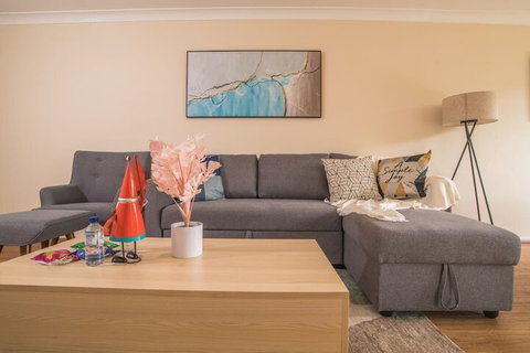 True Comfort! 3bed2bath APT Near Ashfield Station! - Accommodation QLD 7