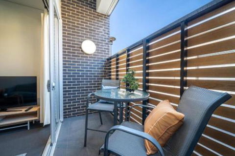 Floral On Frew Heart Of The CBD Wifi Netflix - Accommodation QLD 3