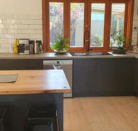 Seacliff Park Holiday Home - Accommodation QLD