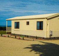 OMARU FARM STAY - Accommodation QLD