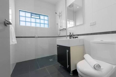 Spacious 3bedrooms Big House@mitcham - Accommodation QLD 7