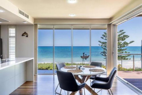 ULTIMA At The Bay Glenelg Absolute Beachfront - Accommodation QLD 0