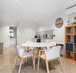 Chic Beach Studio - Accommodation QLD