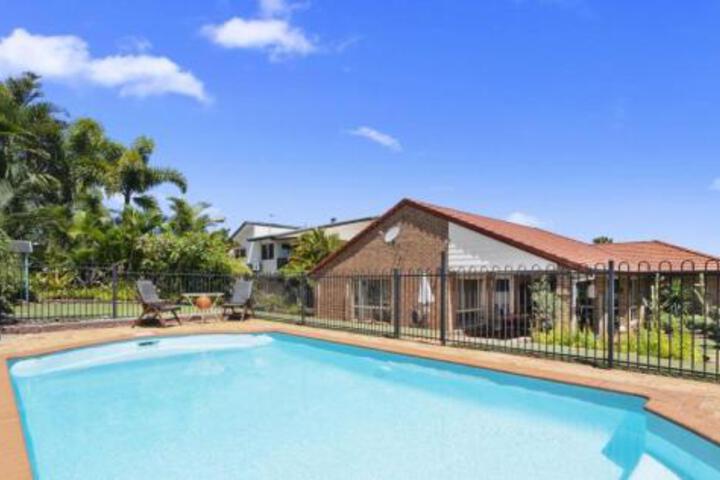White Patch QLD Accommodation QLD