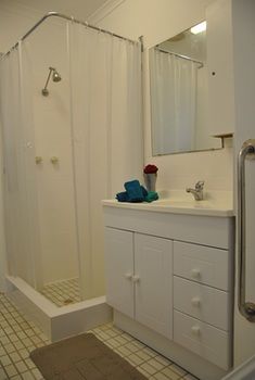 Beachside Grove - Accommodation QLD 5