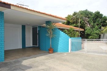 Beachside Grove - Accommodation QLD 1