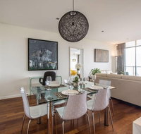 Port Melbourne Panorama - Accommodation QLD