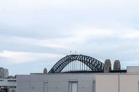 Luxurious Heritage Home With Harbour Bridge Views - Accommodation QLD 1