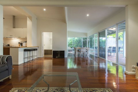 North Cottesloe Cottage - Accommodation QLD 2