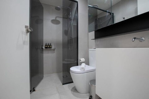91cozy One Bedroom South Yarra Lively Neighbour - Accommodation QLD 1