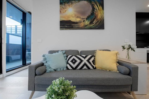 91cozy One Bedroom South Yarra Lively Neighbour - Accommodation QLD 4
