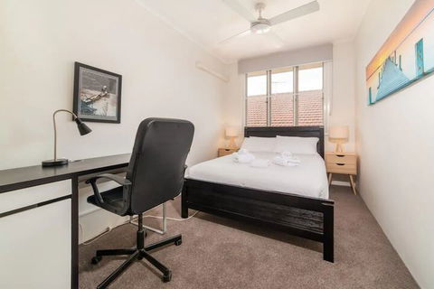 Peaceful 3 Bedroom Apartment In Ascot - Accommodation QLD 7