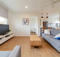 Peaceful 3 Bedroom Apartment in Ascot - Accommodation QLD