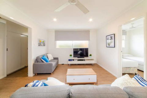 Peaceful 3 Bedroom Apartment In Ascot - Accommodation QLD 3
