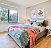 2 Bedroom Apt in Glenelg With Air Con - Accommodation QLD
